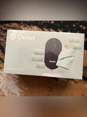 Owlet Dream Duo (Gen 3) - All-in-One Smart Baby Monitoring Bundle with Sock